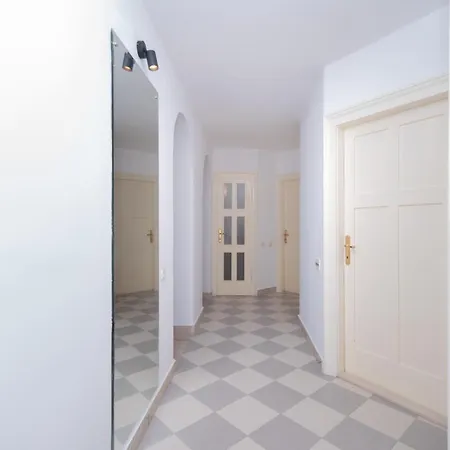 Palm Garden In Center With Big Terrace Appartement *