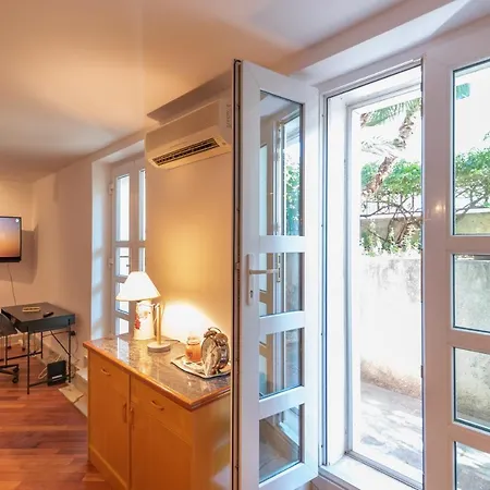 Palm Garden In Center With Big Terrace شقة *