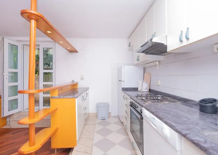 Palm Garden In Center With Big Terrace * 斯普利特